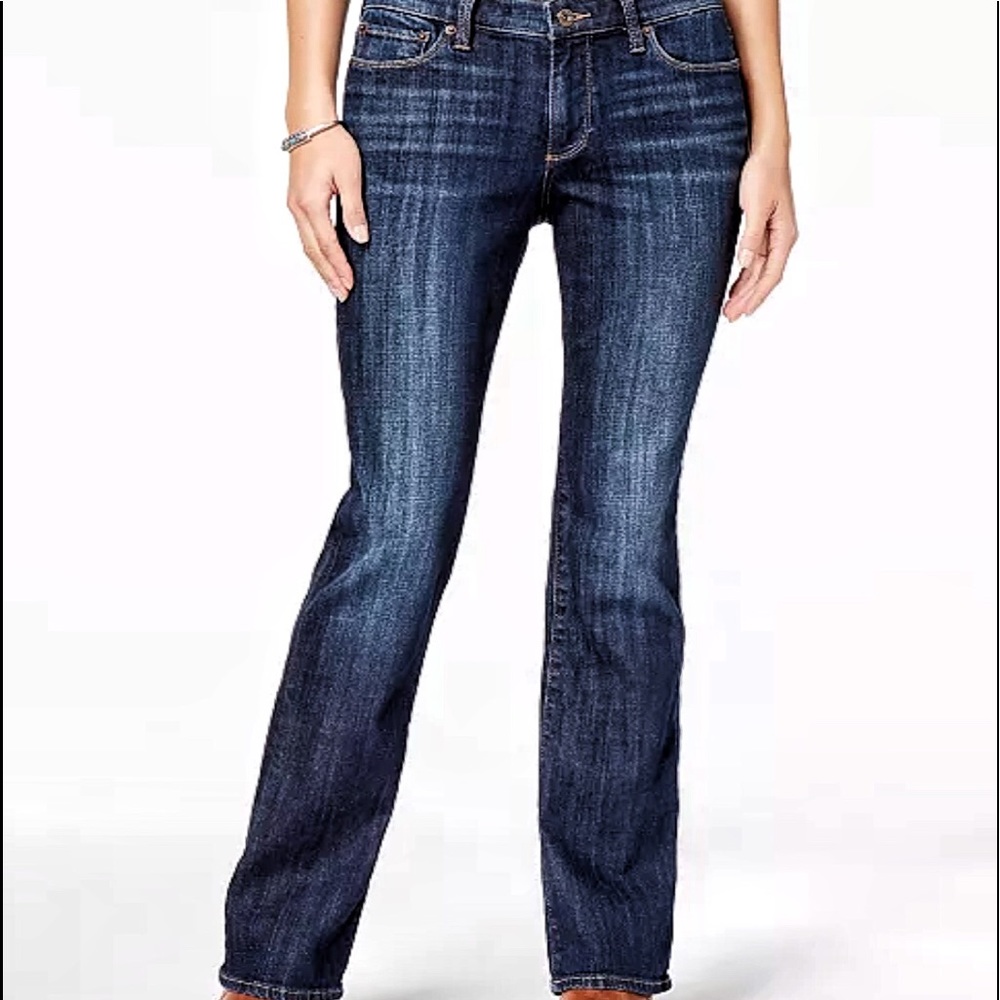 Lucky Brand Dungarees "Sweet N Low" Jeans Size 6